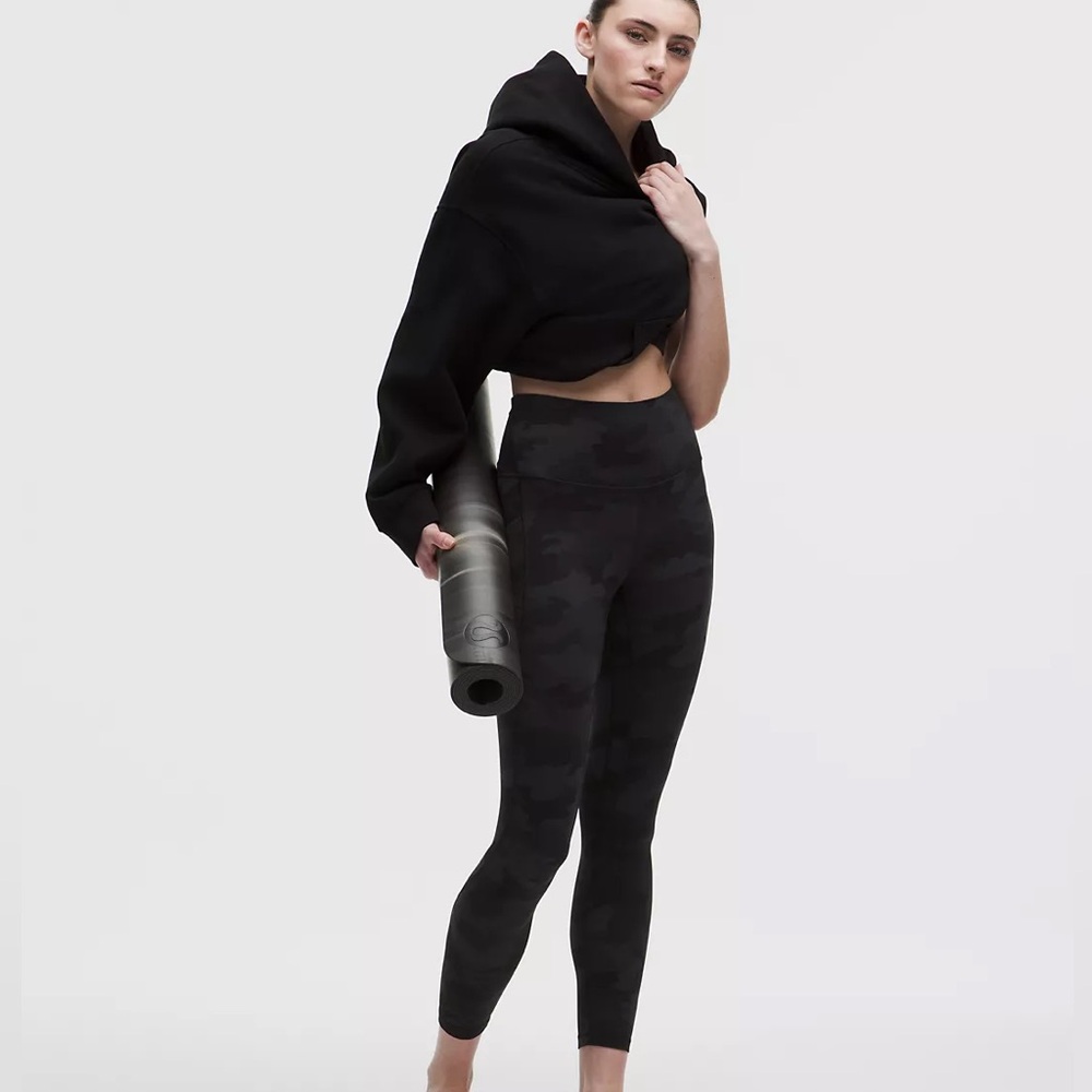Lululemon Align 25” with Pockets